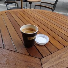 値段はたしか３〜４００円ぐらいだったかと。