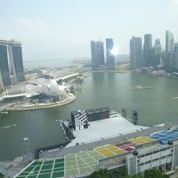 マリーナ・ベイを一望