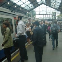 アールズコート駅 