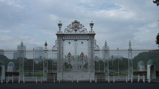 明治の始め、仮皇居だった旧赤坂離宮（現、迎賓館）、赤坂散策の巻