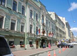 ヘルヴェティア デラックス ホテル 写真