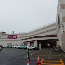 イオン千歳店外観