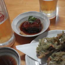 どの料理もビールがすすみます♪