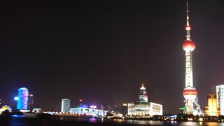 きれいな外灘の夜景