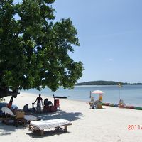 ホテル前のビーチです。