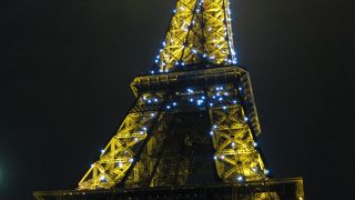 エッフェル塔のシャンパンライト☆