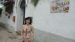 アルバイシンは昔アランブラ宮殿に仕えたアラブ人とユダヤ人が住んでいた地区