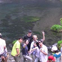 駐車場からすぐ滝つぼに行けるので便利☆