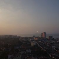 20階の部屋からの眺め。（朝）