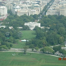 ワシントン記念塔から見たホワイトハウス