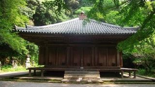 九州最古の木造建築物の国宝・阿弥陀堂の富貴寺