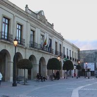 スペイン広場に向いた正面入り口側