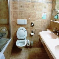 シンクが二つの洗面台