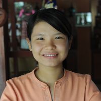 眼差しがとても優しそうなレセプション係。