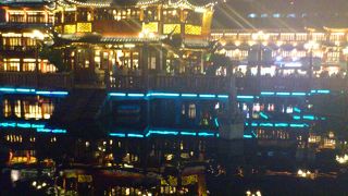 夜景の美しさは必見！