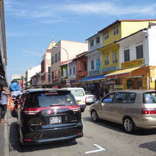 ムスタファセンター前の道路