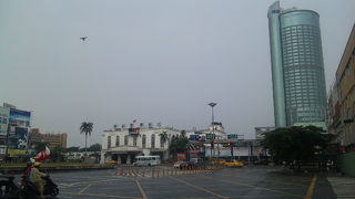 台鐵「台南駅」です。※高鐵（新幹線）の台南駅とは別物です。