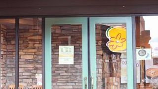 セドナで美味しいパン屋さん　Wildflower Bread Company