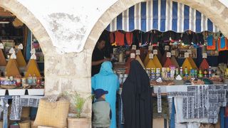 歩きやすくコンパクトなメディナ（旧市街）