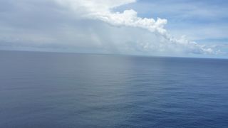 １度は行った方がいい。ただし１度行けば充分。