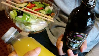 Spar スーパーマーケット