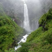 さすがは日本三名瀑、日本の滝百選ですっ！！ 