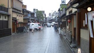 本物の舞妓さんが見れるかもしれない通り