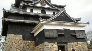 見事な天守を持つ現存天守