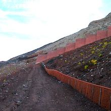 こういう道なので視覚的に飽きて疲労していく