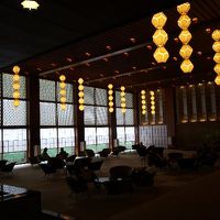 ゆったりしたロビー