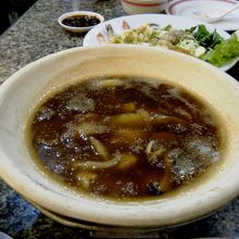 フカヒレスープ　(500THB)