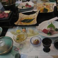 豪華な食べきれない　肉コース