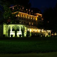 L'Imperial Palace （ライトアップ）