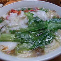 朝食バイキングの麺