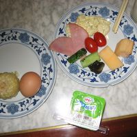 朝食です。　空いていてゆっくり食べることができました。