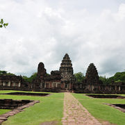 タイでアンコールワットのルーツが見られるピマーイ遺跡