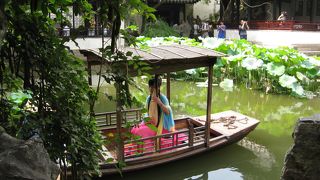 留園で琵琶を奏でる美女☆