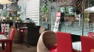 サイゴンセンター1階のカフェ