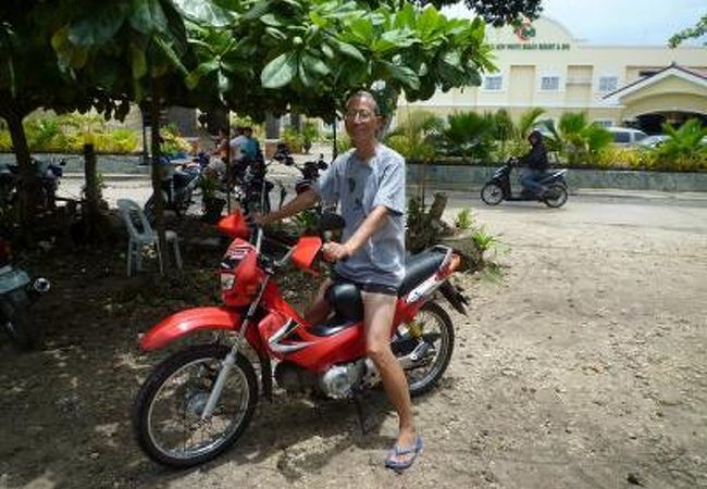 バイクをレンタルして行ってみるのも一興かも。