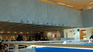 コーヒーは普通だけど、食べ物は高い