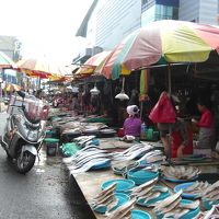 韓国最大の魚市場　チャガルチ市場にもすぐそこに