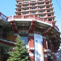 ホテルの中は重厚な感じでした