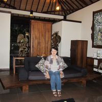 別棟にあるリビングルームです