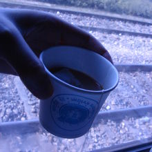 時々売りにくるチャイ、美味しいです。