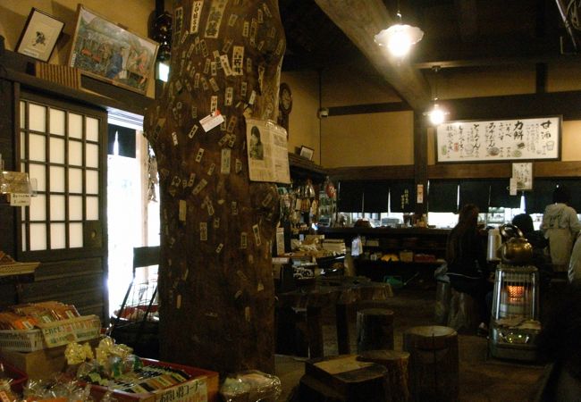 店内も雰囲気抜群です(2010年4月)