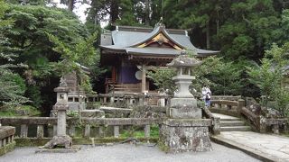 心が落ち着く神社らしい空気をまとった場所