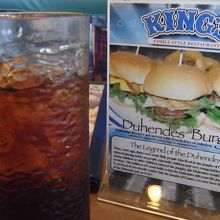 アイスコーヒーはデカかった。