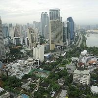 プレジデンシャル・スイートからの市街地眺望。