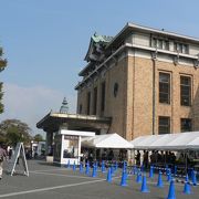 京都市美術館・・・・・今回はフェルミールのラブレター展でした。