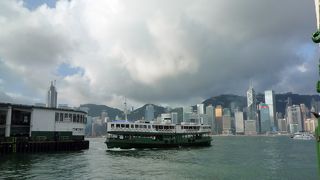 九龍島⇔香港島の移動には、やっぱりスターフェリー